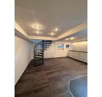 Modernisierte WG-geeignete Maisonettewohnung in der Darmstädter Innenstadt - Darmstadt Bessungen