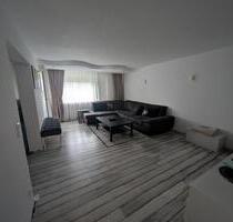 Schöne 4,5 Zimmer Eigentumswohnung - Gärtringen