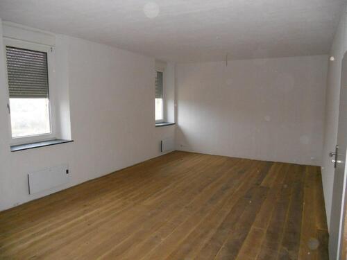Foto - Große helle 3 Zimmer Wohnung - 550,00&nbsp;EUR Kaltmiete, ca.&nbsp; 100,00&nbsp;m&sup2;