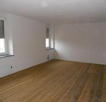 Große helle 3 Zimmer Wohnung - 550,00&nbsp;EUR Kaltmiete, ca.&nbsp; 100,00&nbsp;m&sup2; in Grumbach (PLZ: 67745)