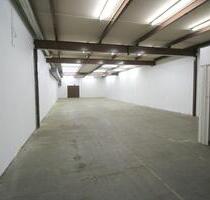 Lagerhalle mit Bürofläche Servicefläche Produktionsfläche - Lübeck Sankt Jürgen