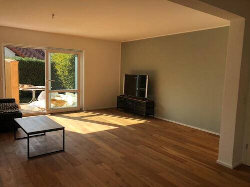 Foto - Helle Doppelhaushälfte 4,5 Zi inkl. Garten und Garage