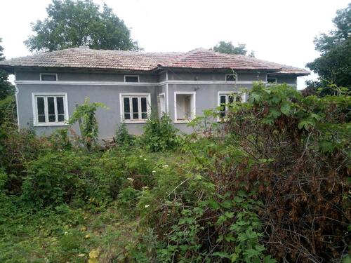 Foto - Haus in Bulgarien an Bastler zu verkaufen