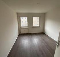 Schöne 2-Zimmer-Wohnung mit Tageslichtbad - Essen Stadtbezirk V Schöne 2-Zimmer-Wohnung mit Tageslichtbad - Essen Stadtbezirk V