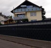 Bezugsfrei! Helle 3-Zi.-Wohnung mit Balkon, Garten und Stellplatz - Emmendingen