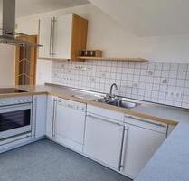 Hochwertige Wohnung mit EBK, Balkon, Garten und Garage - Melsungen