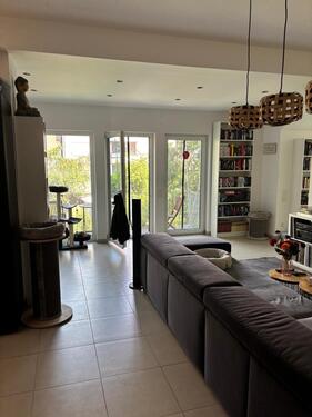 Foto - -Zimmer-Maisonettewohnung in ruhiger Lage nahe Wieslocher Zentrum