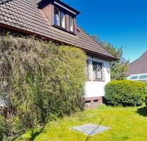 Exklusives Grundstück mit Altbestand in Hamburg-Volksdorf