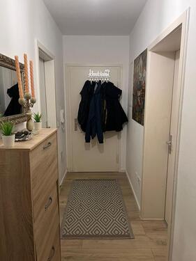 Foto - 3Zi. Wohnung mit Balkon (Teilmöbiliert+Küche)