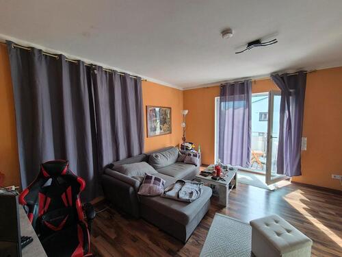 Foto - Charmante 2-Zimmer-Dachgeschosswohnung in Niederaichbach