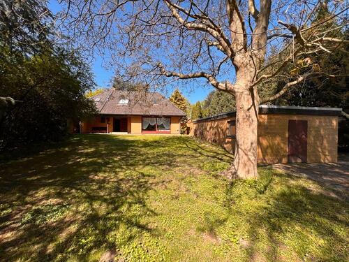 Foto - Großzügiges Einfamilienhaus + zusätzliches Baugrundstück