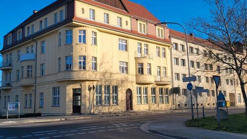 Foto - 3 - Raum - Wohnung mit Balkon, Einbauküche und Kamin