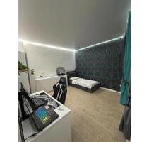 4 Zimmer Wohnung mit Garten und Doppelgarage - Mönchengladbach Süd