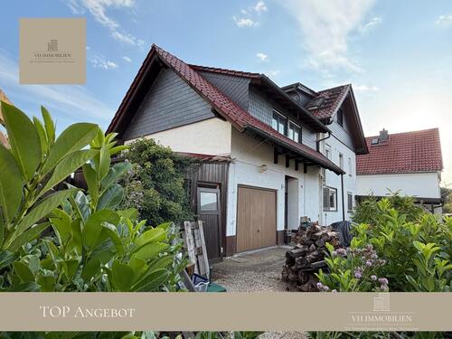 Foto - Großzügiges Wohnhaus mit Ausbaupotenzial in attraktiver Lage