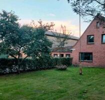 Resthof ,,ein Objekt für Verwirklichungen'' - Husum