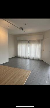 Foto - Helles 34m² Büro in Frechen -Teilausstattung- ab 01.06. verfügbar