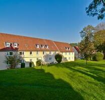 Komm nach Heiligenhaus: 2 renovierte Zimmer mit großer Küche und Balkon