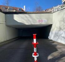 Tiefgaragenstellplatz zu vermieten - Berlin Lichtenberg
