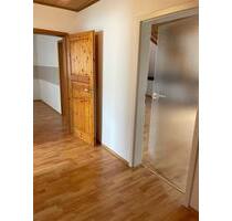 4-5 ZKB schöne DG-Wohnung - 770,00&nbsp;EUR Kaltmiete, ca.&nbsp; 110,00&nbsp;m&sup2; in Breitenbach (PLZ: 66916)
