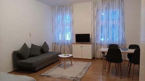 Foto - Möblierte 1 Raum Apartment am historischen Dorfplatz