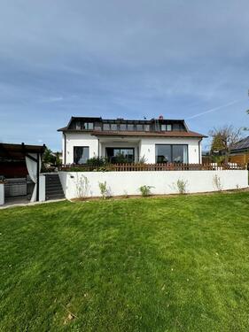 Foto - Modernes Einfamilienhaus im Herzen von Braunfels