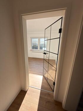 Foto - 3-Zimmer-Wohnung mit Balkon – Erstbezug nach Sanierung