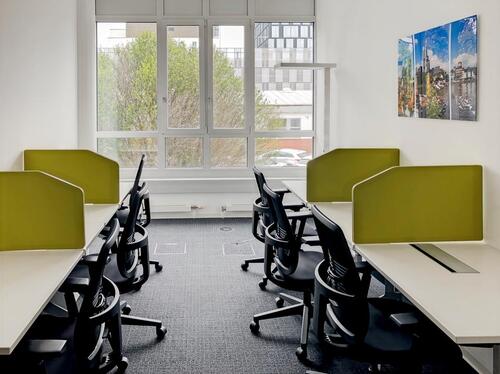 Foto - Coworking-Bereich in Regus Business Park