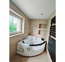 Für 1 Jahr: Haus zu vermieten mit Whirlpool u Außenpool - Neuenhagen bei Berlin