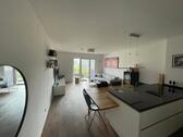 Foto - 3-Zimmer-Wohnung mit Balkon & Skyline-View am Holbeinsteg