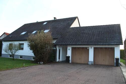 Foto - Villa mit 14 Zimmern in einem Ortsteil von Feuchtwangen