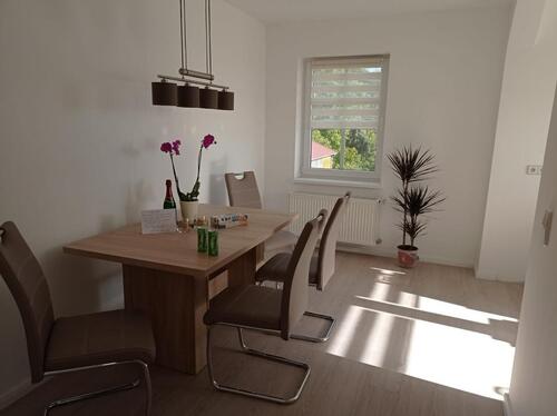 Foto - Vermiete 2- und 3-Zimmer-Dachgeschoss-Wohnung