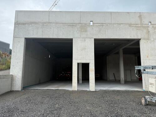 Foto - Lagerhalle - 1.100,00 EUR Miete,