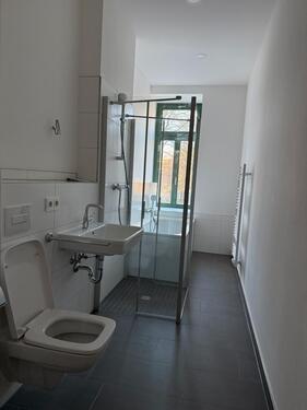 Foto - Frisch sanierte 3 Raumwohnung zum Erstbezug - WE04