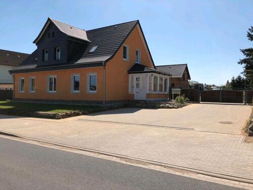 Foto - 3 Raum Dachgeschoss Wohnung - 590,00 EUR Kaltmiete,