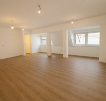 Geschmackvolle 3-Zimmer-Wohnung mit Balkon - Aschaffenburg Österreicher Kolonie