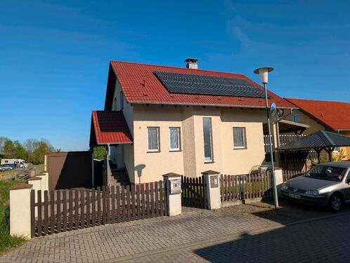 Foto - Einfamilienhaus in Oppin mit Partyraum PV-Anl. Wärmepumpe Sauna