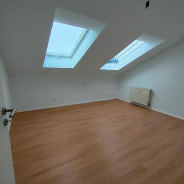 Foto - 3 Zimmer Dachgeschoßwohnung in Eschborn