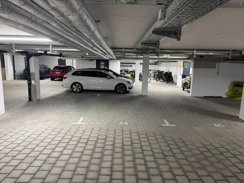 Foto - Tiefgaragen-Stellplatz, Neubau, 500 m zum Bahnhof Ludwigsburg
