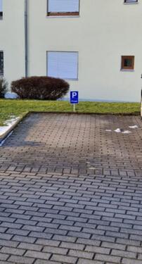 Foto - Außenstellplatz - 30,00&nbsp;EUR Miete,