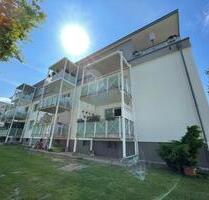 *moderne Wohnung mit offener Küche und Dachloggia und Tageslichtbad* - Essen Stadtbezirk IV