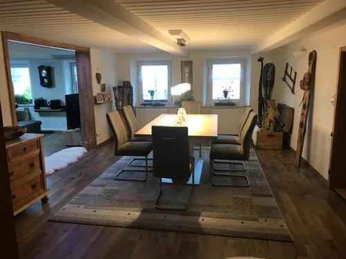 Foto - 5 Zimmer-Wohnung im 1 OG ca. 110qm in Tettenweis zu vermieten.