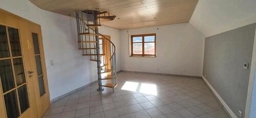 Foto - 3 Zimmer Dachgeschoßwohnung zur Miete in Alzenau