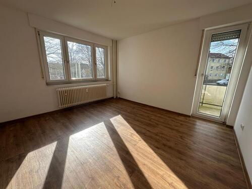 Foto - Geräumige 3-Zimmer Wohnung mit 2 Balkonen, nahe Klinikum Fulda