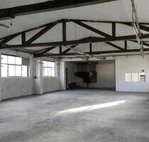 vermiete Halle Lager hell - 1.000,00&nbsp;EUR Kaltmiete, ca.&nbsp; 280,00&nbsp;m&sup2; in Niesky (PLZ: 02906)
