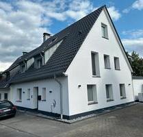Exklusive Doppelhaushälfte (kernsaniert) mit Garten - Unna