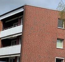 WG-Zimmer in renovierter 5-Zimmer-Wohnung in Reinbek