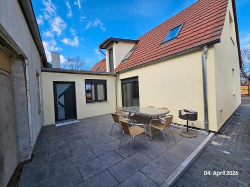 Foto - Haus zu mieten - 1.400,00&nbsp;EUR Kaltmiete, ca.&nbsp; 120,00&nbsp;m&sup2;