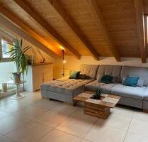 3 Zimmer Dachgeschoß Wohnung inkl. Einbauküche - Rosenheim Aising
