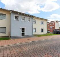 Modernes Wohnen im Zentrum - 790,00 EUR Kaltmiete, in Oschersleben (Bode) (PLZ: 39387)