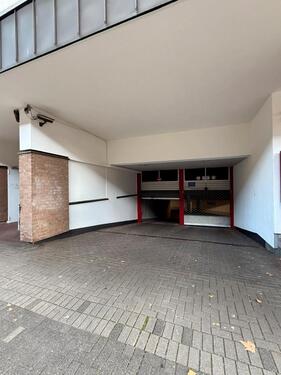 Foto - Tiefgaragenstellplatz Garage Ehrenfeld Lukasstraße Subbelrather
